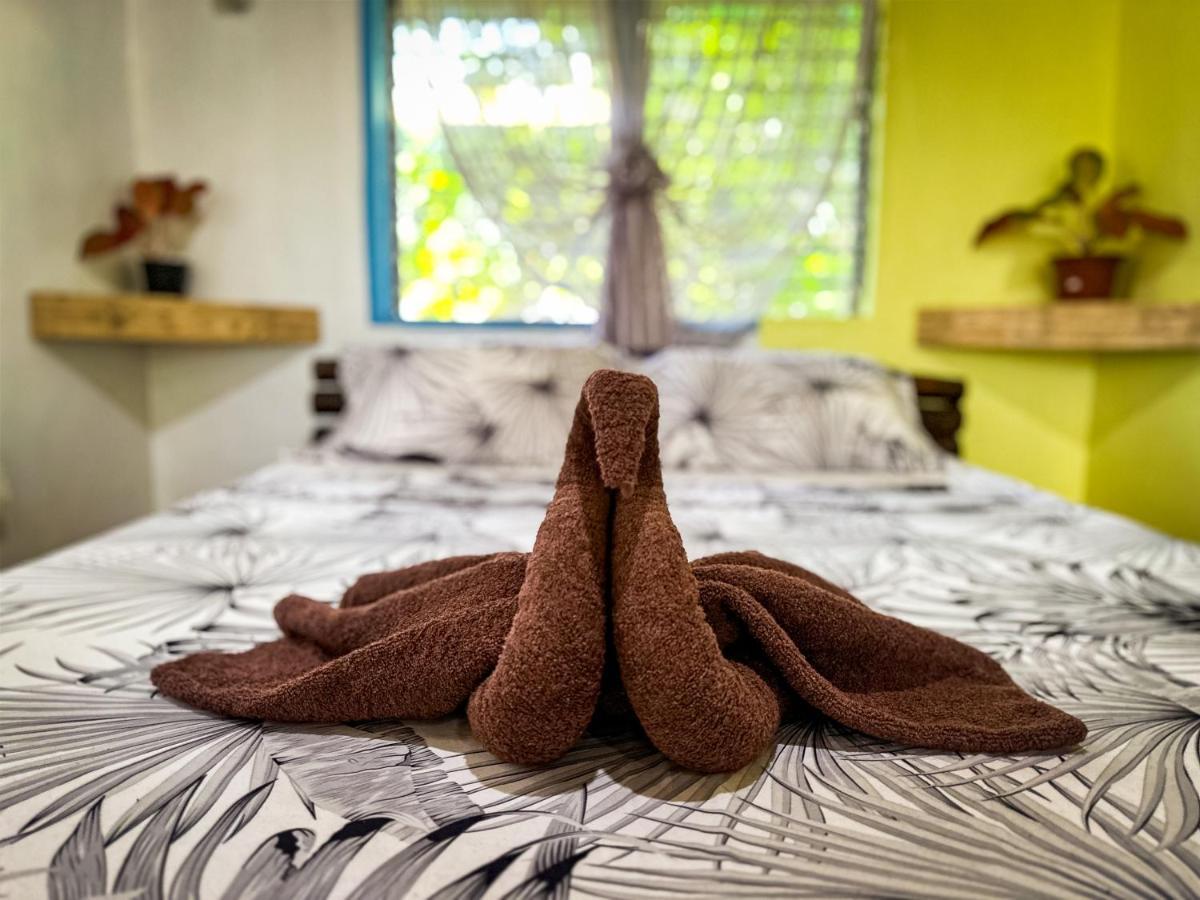 1Peace Beach Resort Anda  Kültér fotó
