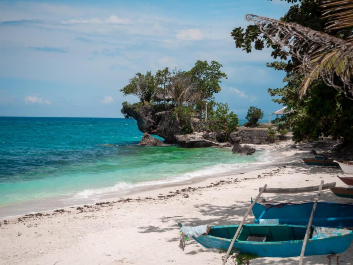1Peace Beach Resort Anda  Kültér fotó